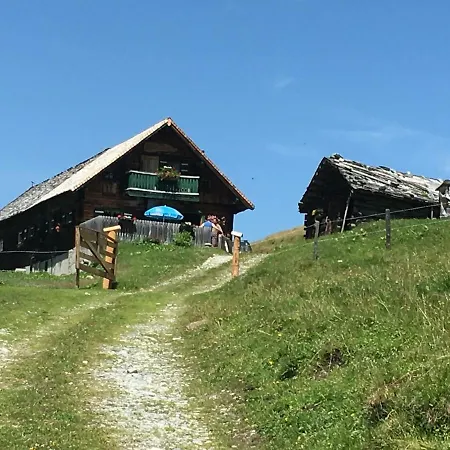 Isabel Апартаменты